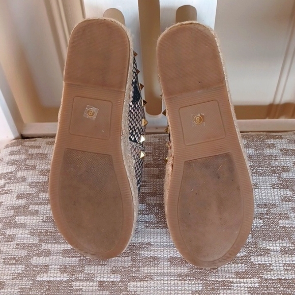 STEVEN by Steve Madden Snake Print  Jute Platform Gold Spiked Slip-on Shoes. - Picture 9 of 9